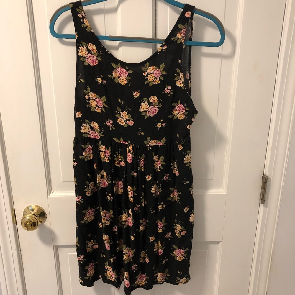 FLORAL DRESS